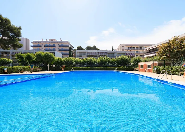 Daire Uhc Reus Camp I Mar Salou