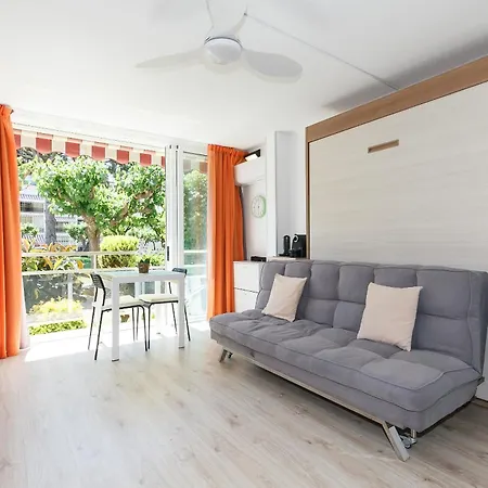 Uhc Reus Camp I Mar Apartment