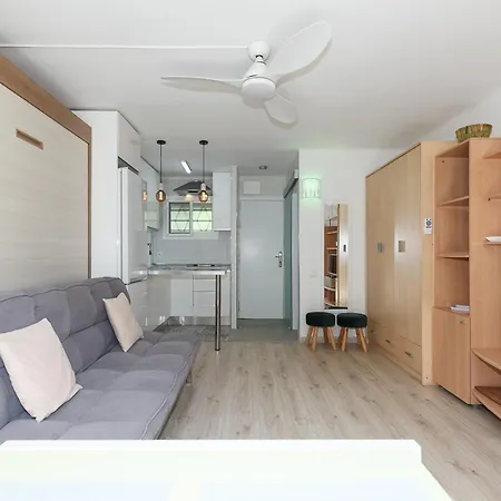 Uhc Reus Camp I Mar Apartment
